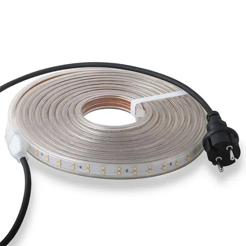 Produktbild: upprullad LED-list med kabel och stickpropp